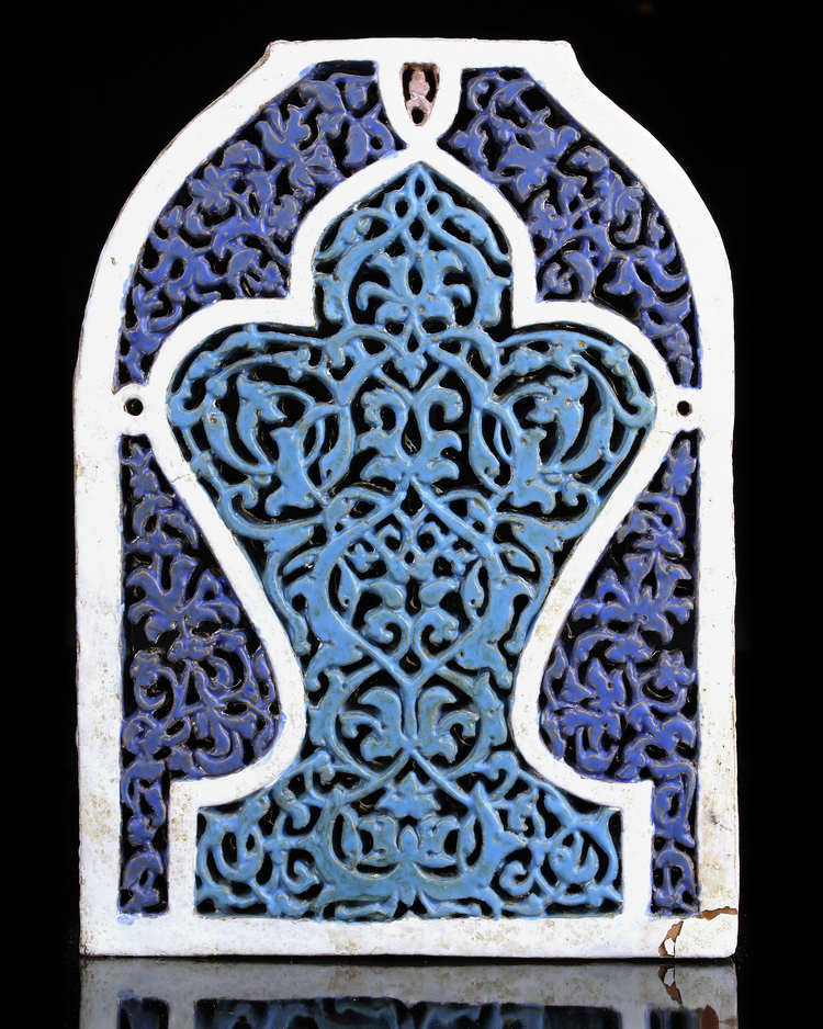A RARE AND MOMUMENTAL TIMURID TILE PANEL, TRANSOXIANA, LATE 14TH-EARLY 15TH CENTURY