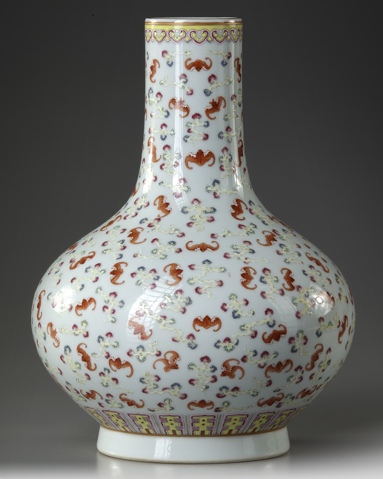 A CHINESE FAMILLE ROSE 'BATS AND CLOUDS' BOTTLE VASE