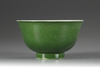 A green monochrome bowl