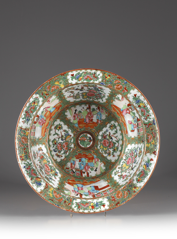 A Cantonese famille rose basin