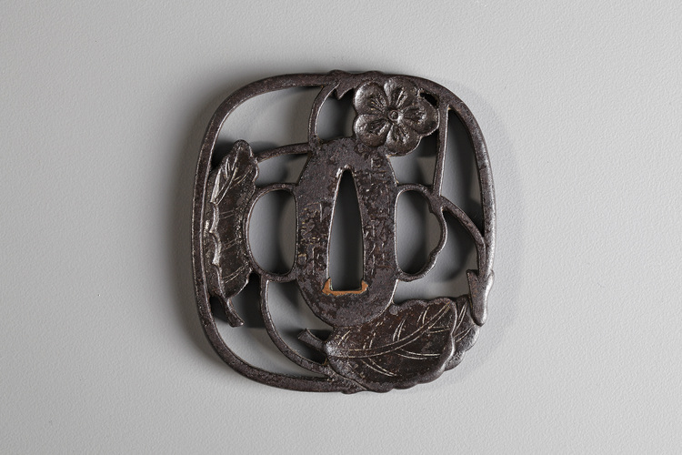 A JAPANESE TSUBA,EDO PERIOD (1615–1868)