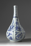 A Blue and White Kraak Ware Vase