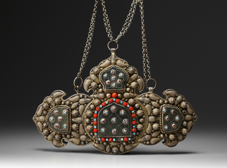 An Ottoman silver and jade belt buckle