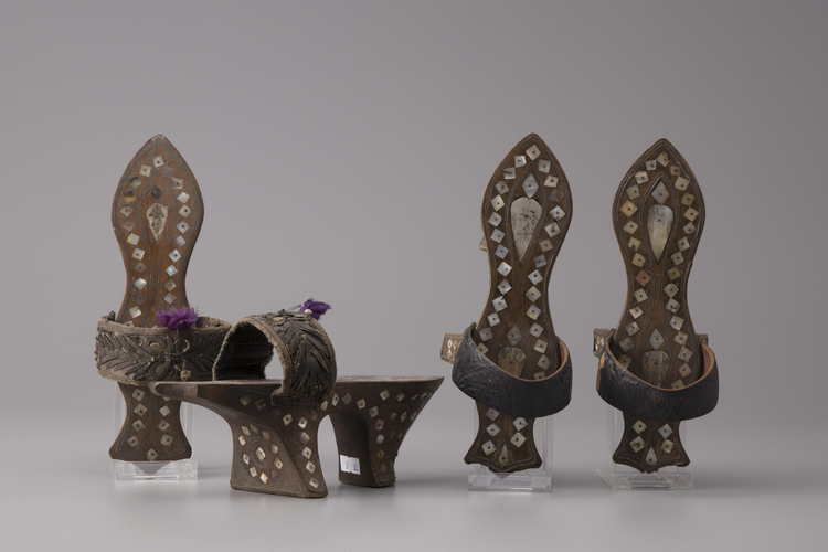 Two pairs of mother-of-pearl inlaid wooden hammam shoes