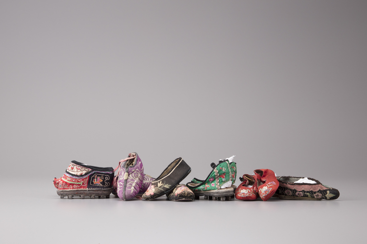 Six pairs of Chinese lotus and children shoes