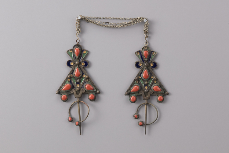 A pair of silver Grand Kabylia fibulae - Tizerzai -