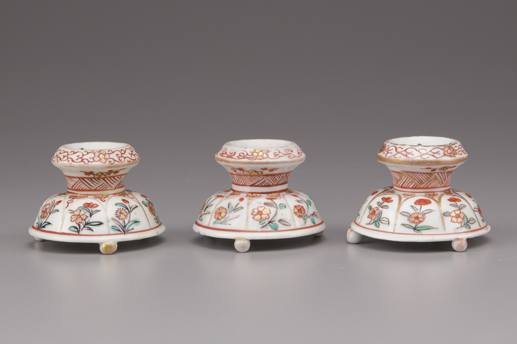 Three imari porcelain salts