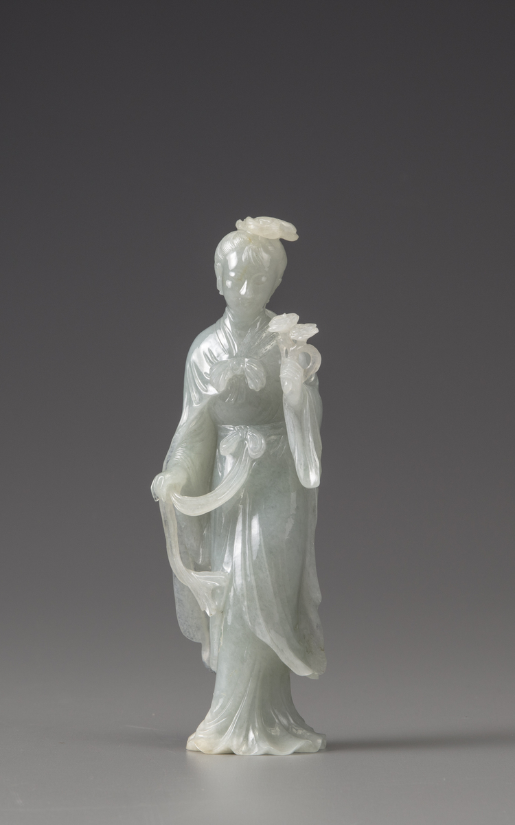 A Chinese jade figure of Guanyin