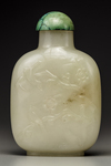 A white jade snuff bottle