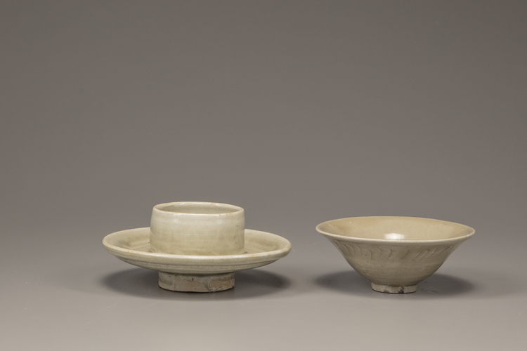 A small Yaozhou celadon conical bowl and a celadon-glazed cup stand