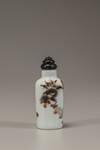 A famille rose 'cockerels' snuff bottle