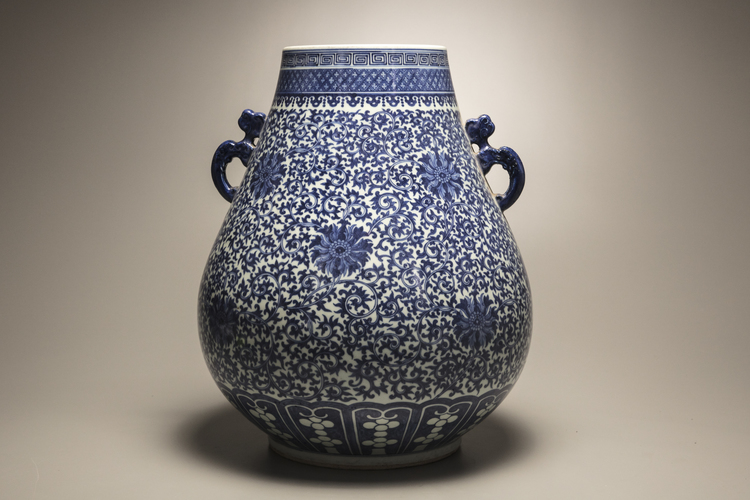 A large blue and white 'lotus' hu vase