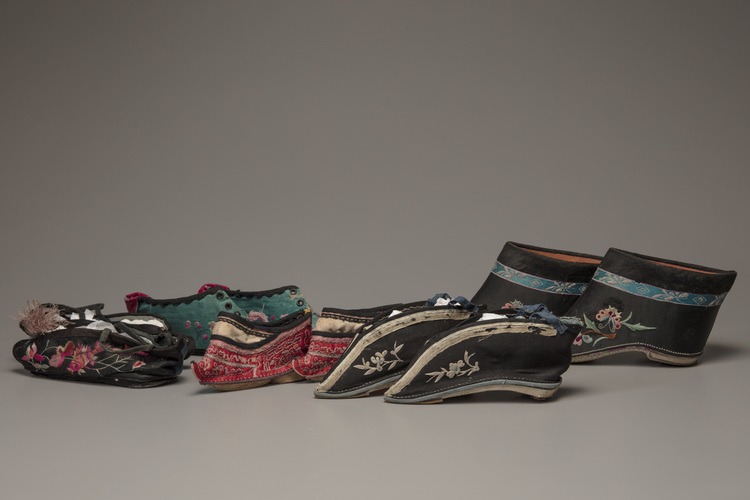 Five pairs of Chinese shoes