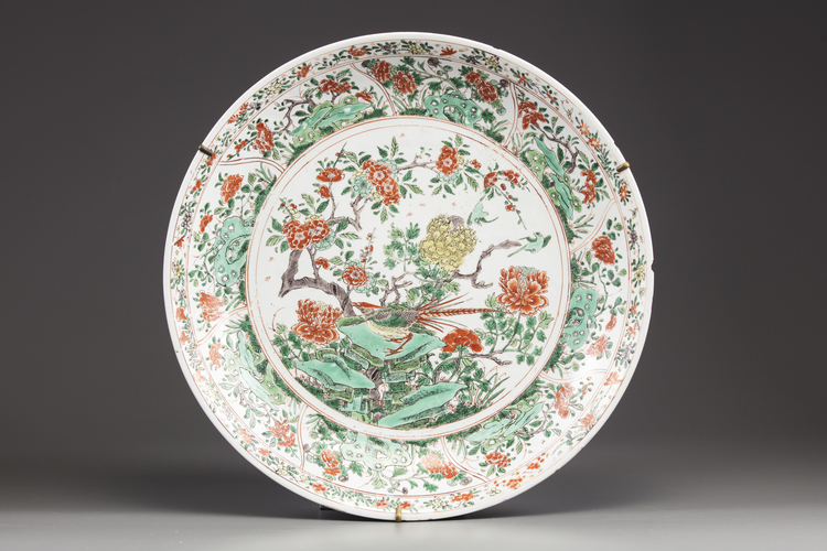 A Chinese famille verte 'pheasant and flowers' charger