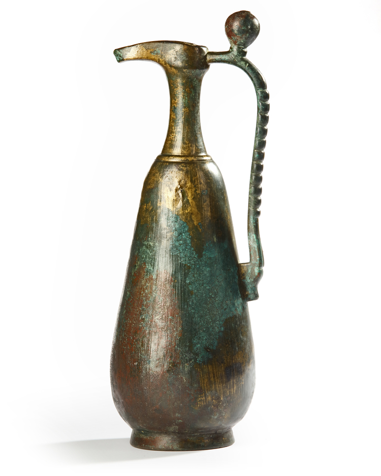 AN ISLAMIC BRONZE EWER, CENTRAL ASIA, 8TH CENTURY