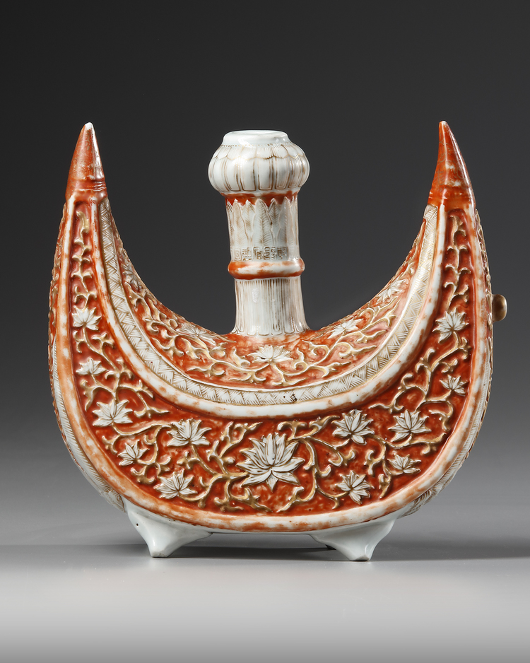 A CHINESE IRON-RED PILGRIM FLASK FOR THE ISLAMIC MARKET, 18TH-19TH  CENTURY