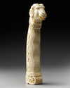 AN IVORY MUGHAL DAGGER HILT, 19TH CENTURY