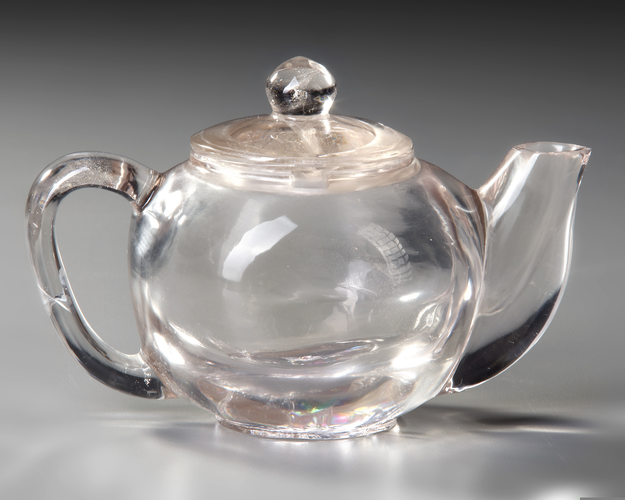 A CHINESE ROCK CRYSTAL TEAPOT AND COVER, 19TH-EARLY 20TH CENTURY