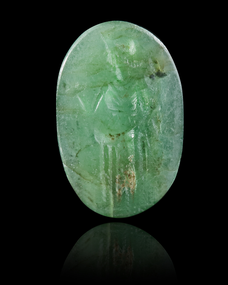 A ROMAN CHROME BERYL INTAGLIO WITH FORTUNA, 1ST CENTURY AD
