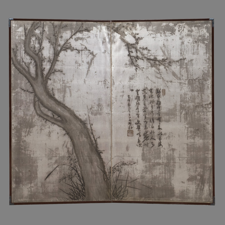 A JAPANESE TWO-PANEL SILVER LEAF ROOM DIVIDER 屏風 (BYÔBU) BY WAKASA SEIKYÔ (BUTSUGAI) (1887-1957)