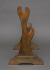 A JAPANESE WOODEN SWORD STAND, TAISHÕ PERIOD (1912-1926)