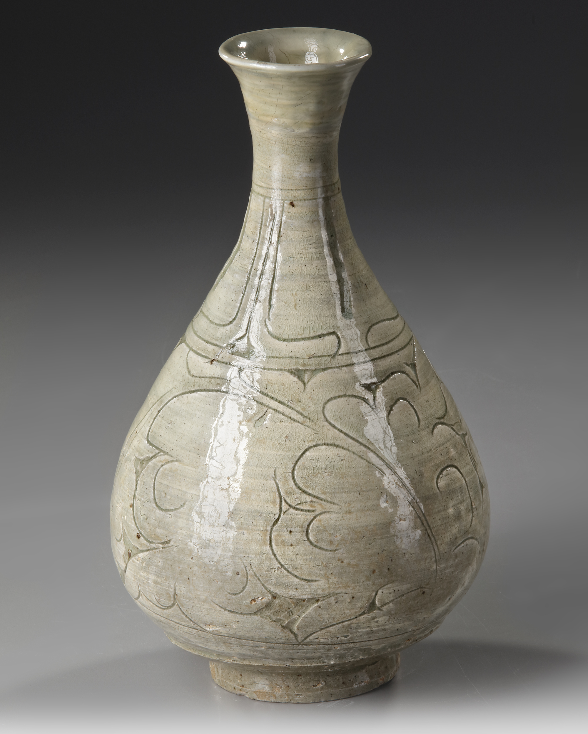 A KOREAN VASE, JOSEON DYNASTY, 15TH16TH CENTURY