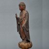 A JAPANESE GILDED WOODEN BUDDHA AMIDA, EDO PERIOD (1600-1868)