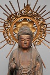 A JAPANESE GILDED WOODEN BUDDHA AMIDA, EDO PERIOD (1600-1868)