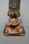 A JAPANESE GILDED WOODEN BUDDHA AMIDA, EDO PERIOD (1600-1868)