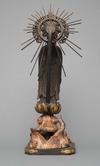A JAPANESE GILDED WOODEN BUDDHA AMIDA, EDO PERIOD (1600-1868)