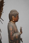 A JAPANESE GILDED WOODEN BUDDHA AMIDA, EDO PERIOD (1600-1868)