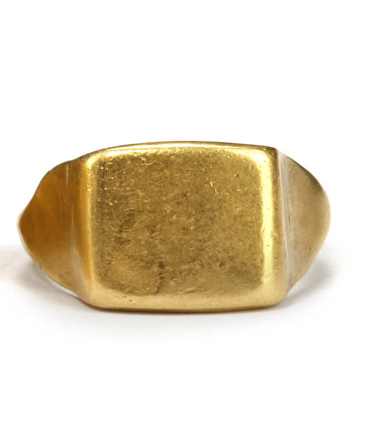 a-gold-ring