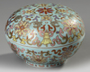 A CHINESE FAMILLE ROSE BOX AND COVER, 19TH/20TH CENTURY