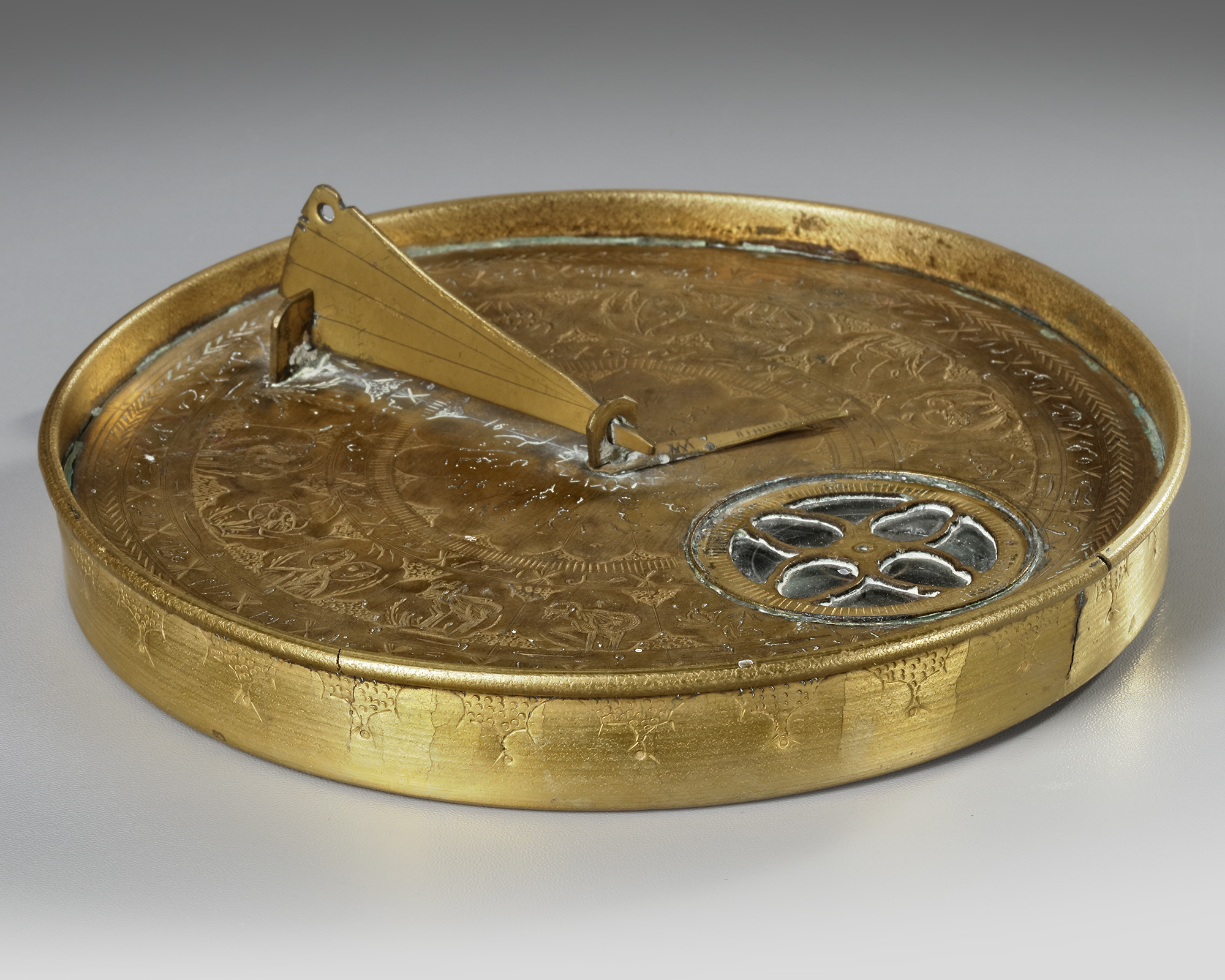 a-bronze-qibla-indicator-with-compass-19th-20th-century