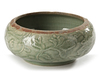 A CHINESE LONGQUAN CELADON BOWL, MING DYNASTY, 15TH CENTURY