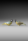 A PAIR OF POLYCHROME DELFT BIRDS, LATE 18TH CENTURY
