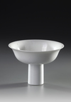 A CHINESE BLANC DE CHINE STEM BOWL, LATE MING DYNASTY (17TH CENTURY)