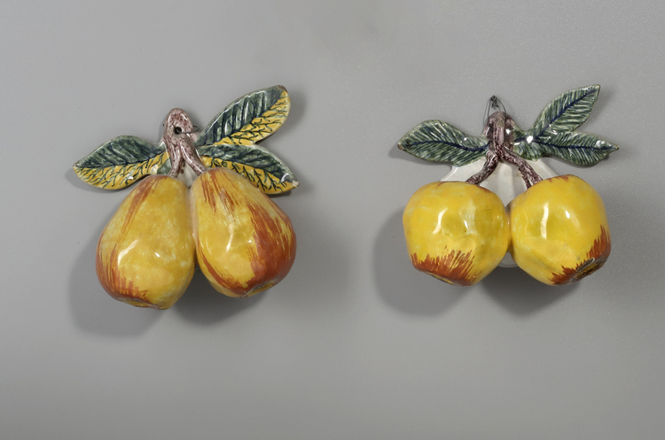 A SET OF TWO DELFT MODELS OF APPLES AND PEARS, LATE 18TH CENTURY