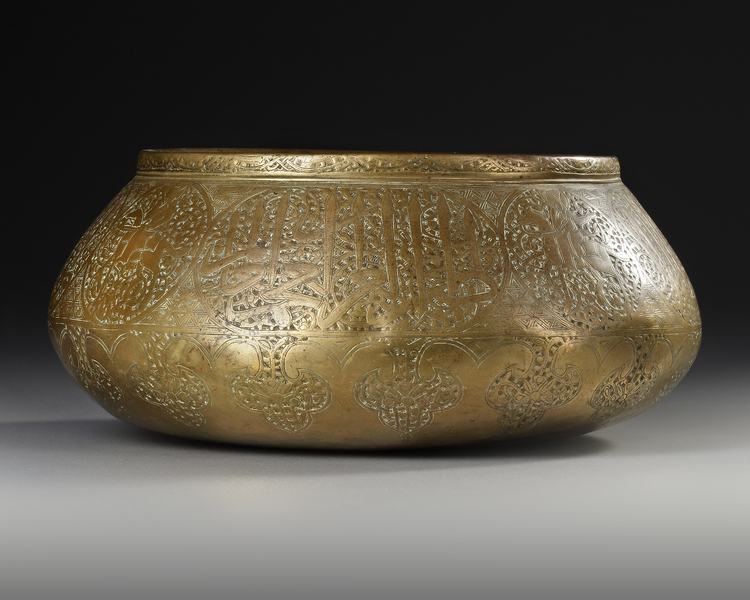 A FARS BRASS BOWL, PERSIA, 14TH CENTURY
