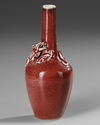 A CHINESE DRAGON RED GLAZED VASE, 19TH-20TH CENTURY