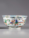 A CHINESE ENAMELLED BOWL, 19TH CENTURY