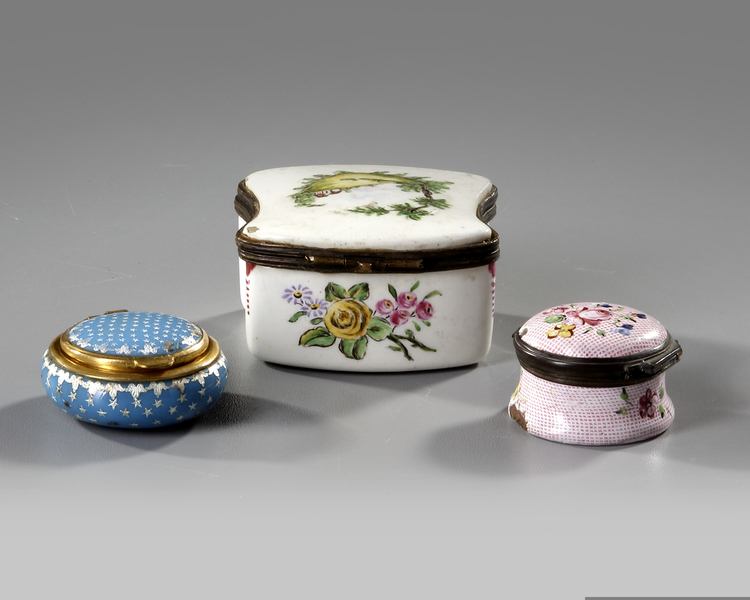 THREE SMALL METAL AND ENAMELLED BOXES, FRANCE,18TH AND EARLY 19TH CENTURY