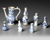 A GROUP OF SEVEN CHINESE BLUE AND WHITE OBJECTS,18TH CENTURY