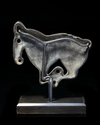 A BRONZE HORSE APPLIQUE, ORDOS, 7TH-5TH CENTURY BC