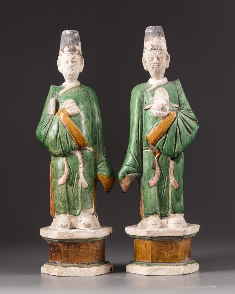 TWO CHINESE TERRACOTTA FIGURES, MING DYNASTY (1368-1644)