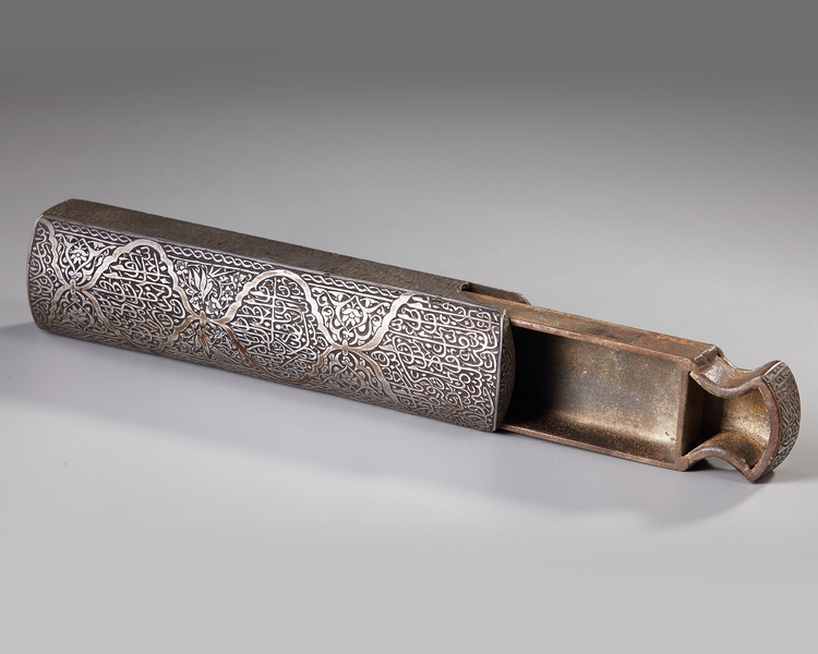 A SILVER INLAID METAL PEN BOX OR QALAMDAN, 20TH CENTURY