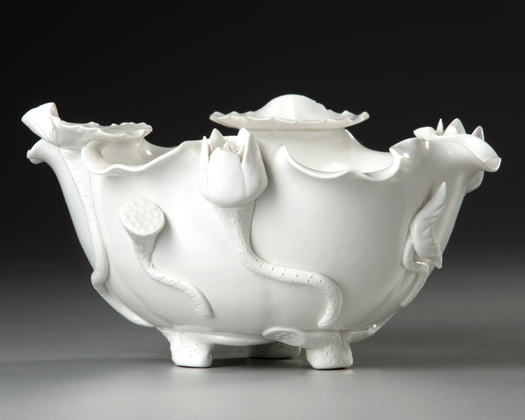 A CHINESE DEHUA 'LOTUS' BOWL, QING DYNASTY (1644-1911)