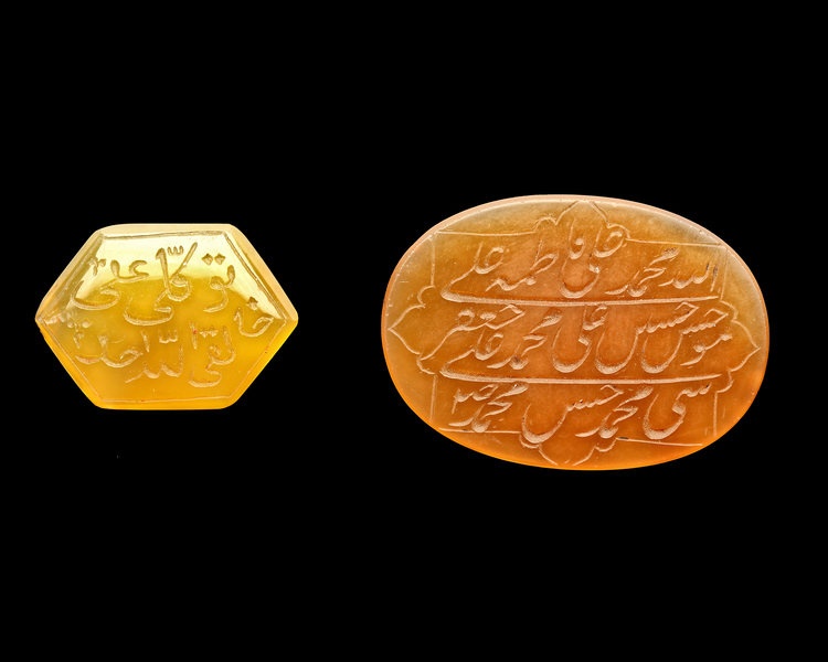 TWO PERSIAN AGATE AMULETS, QAJAR PERIOD