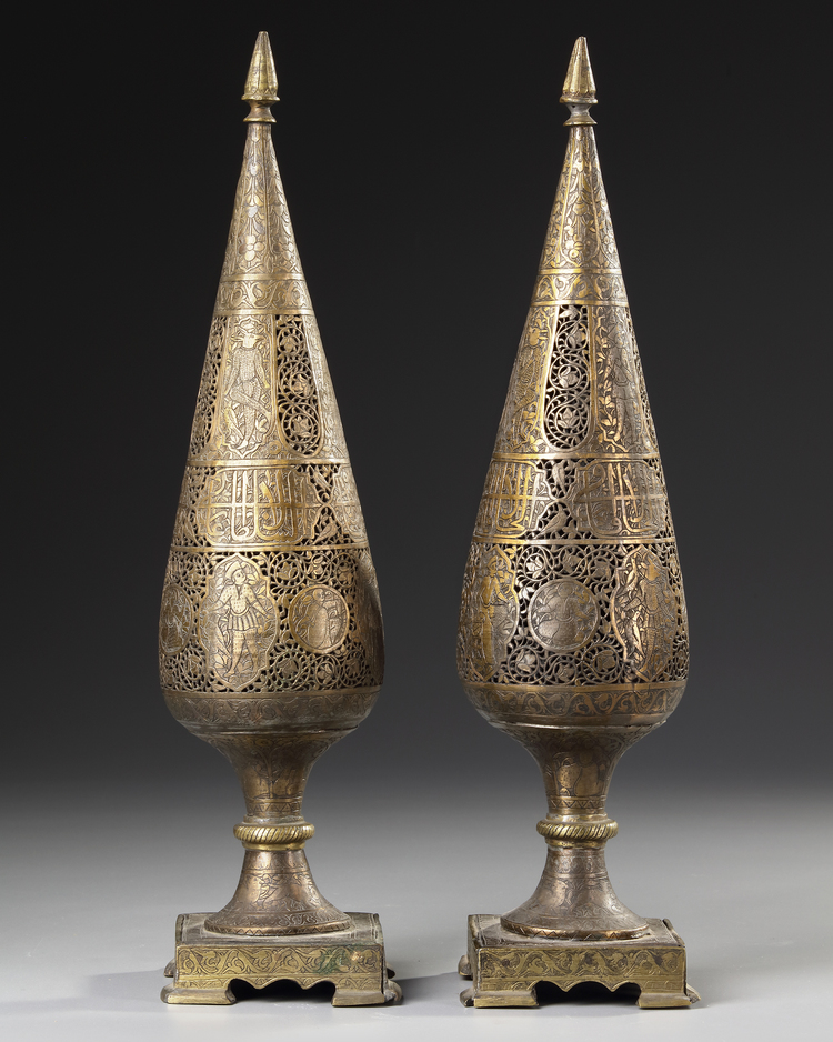 A PAIR OF QAJAR BRASS ENGRAVED INCENSE BURNERS, 19TH CENTURY