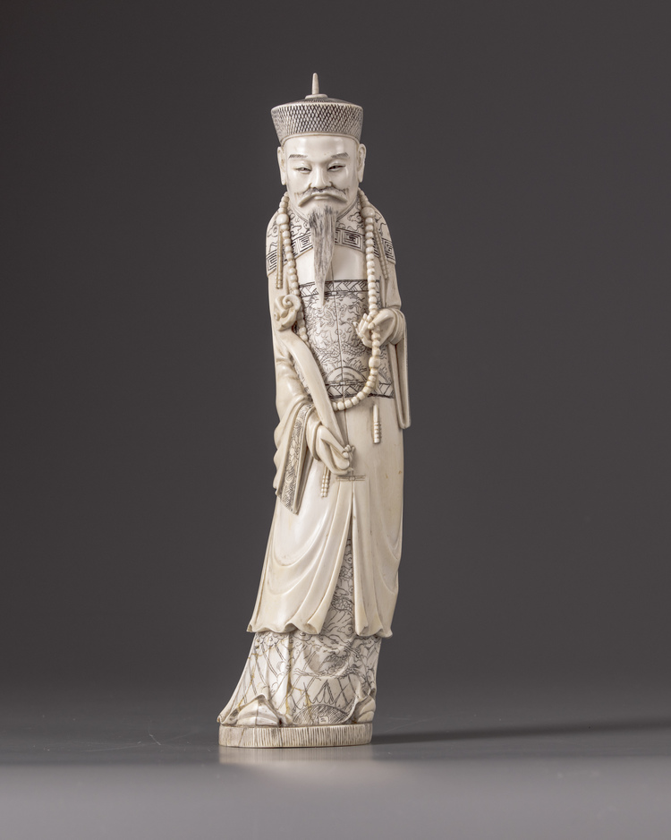 An ivory carving of a Shou-lao figure